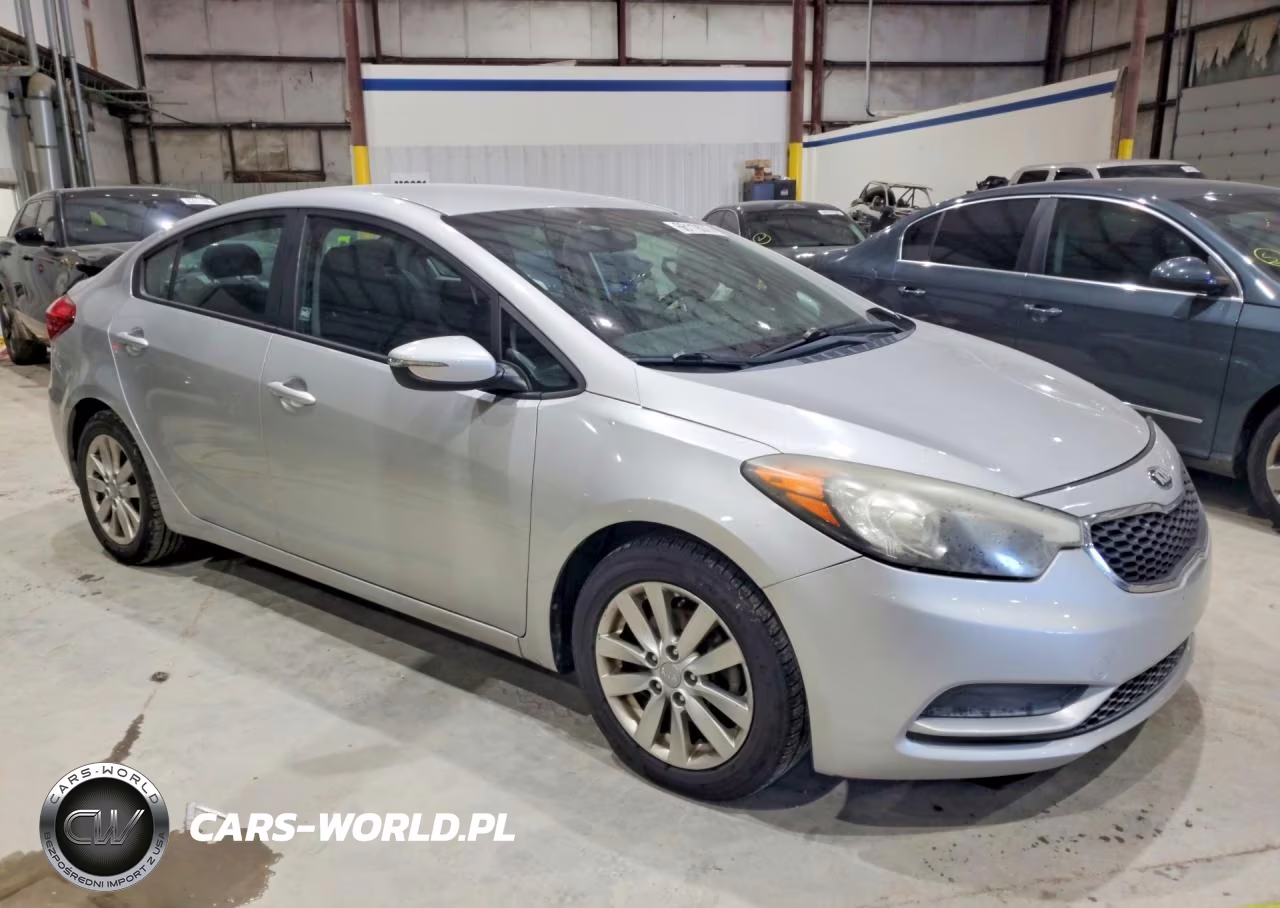 2015 Kia Forte Lx VIN:KNAFX4A66F5353643 - 4