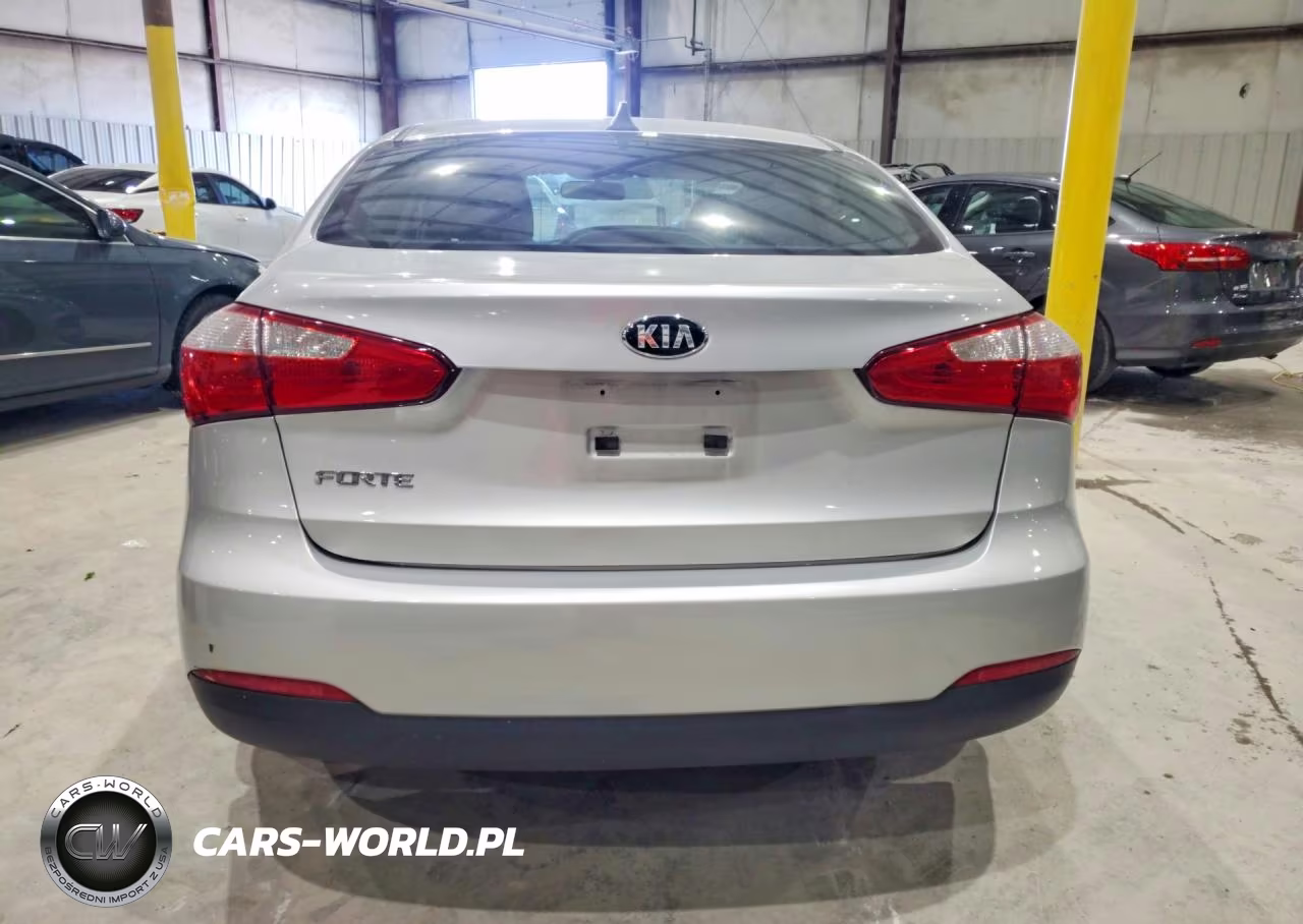 2015 Kia Forte Lx VIN:KNAFX4A66F5353643 - 6