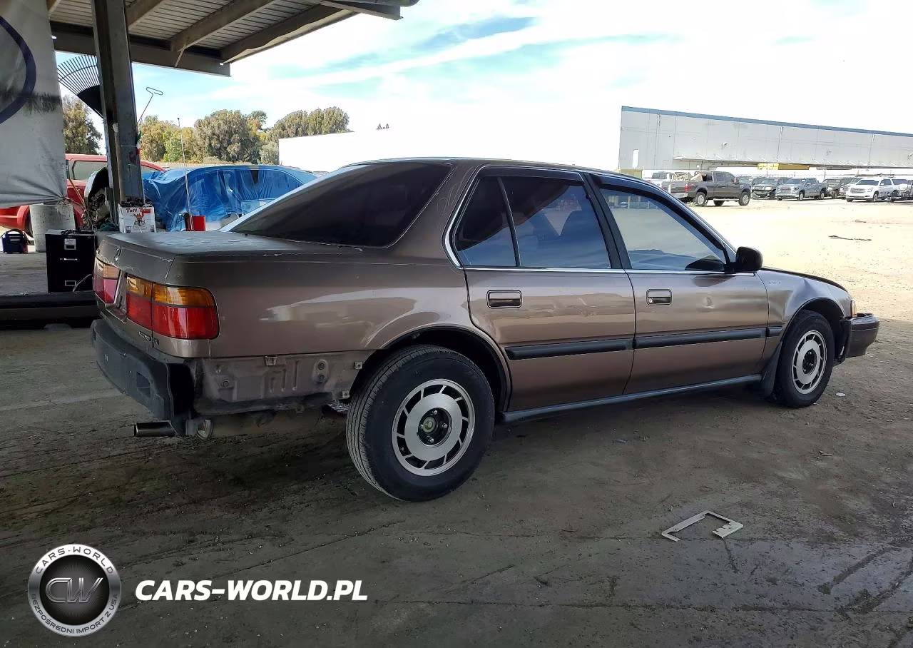 1990 Honda Accord Lx VIN:JHMCB7654LC111526 - 3