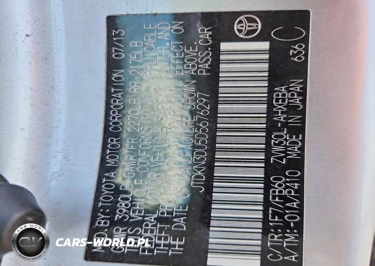 2013 Toyota Prius Two VIN:JTDKN3DU5D5676297 - 13