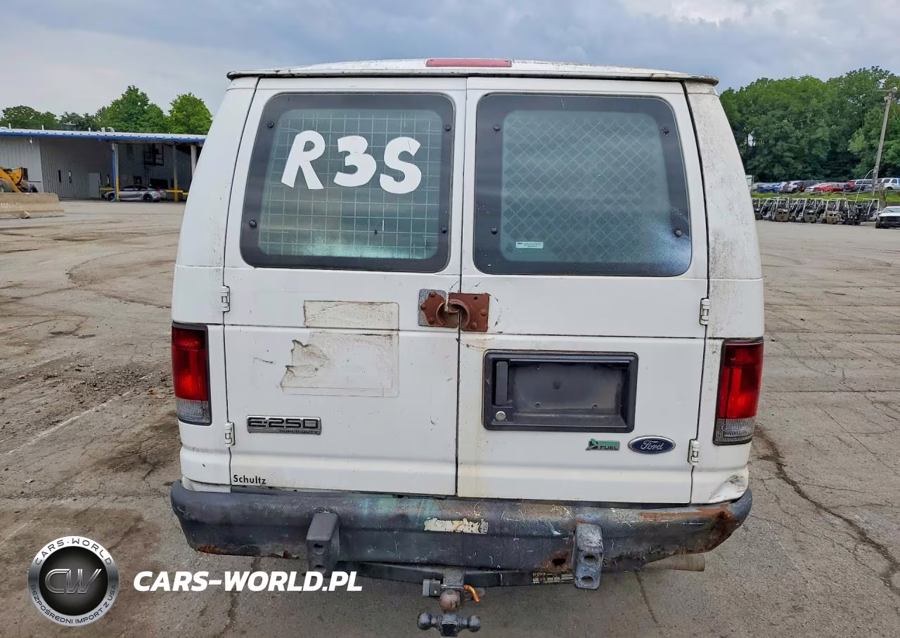 2010 Ford Econoline E250 Van VIN:1FTNE2EW3ADA41622 - 6