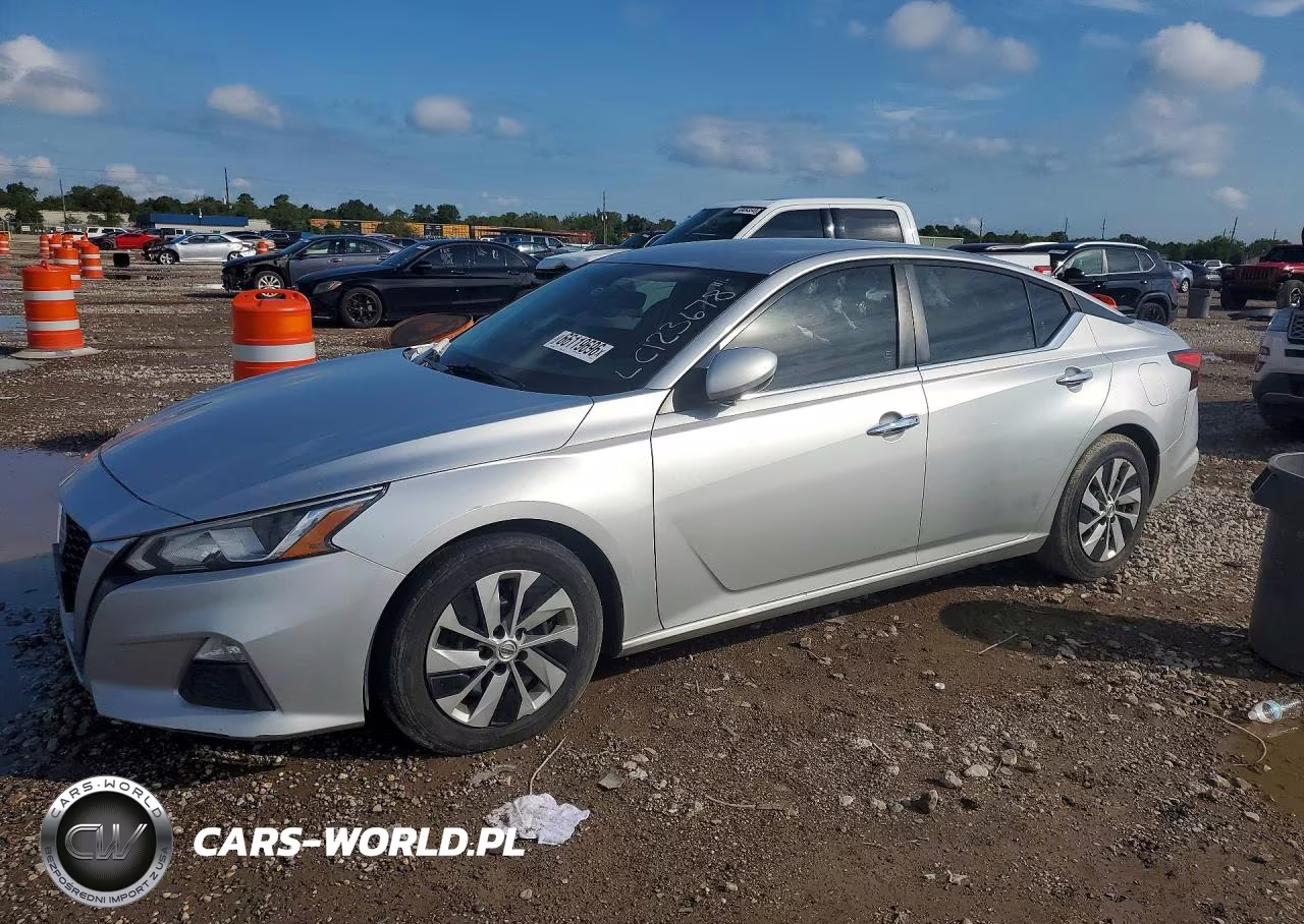 2020 Nissan Altima S – zdjęcie 1 z 12