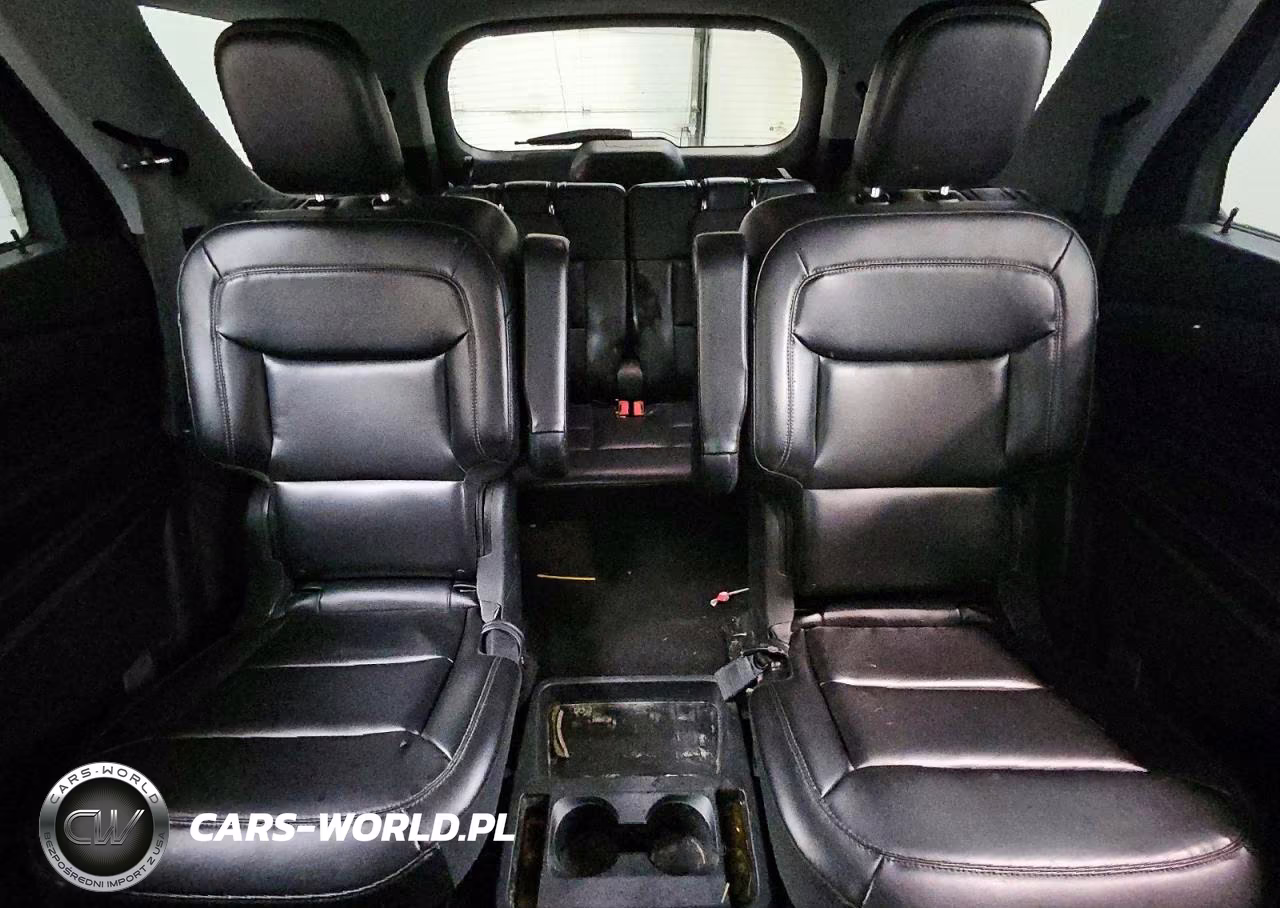 2021 Ford Explorer Xlt VIN:1FMSK8DH6MGA90443 - 10