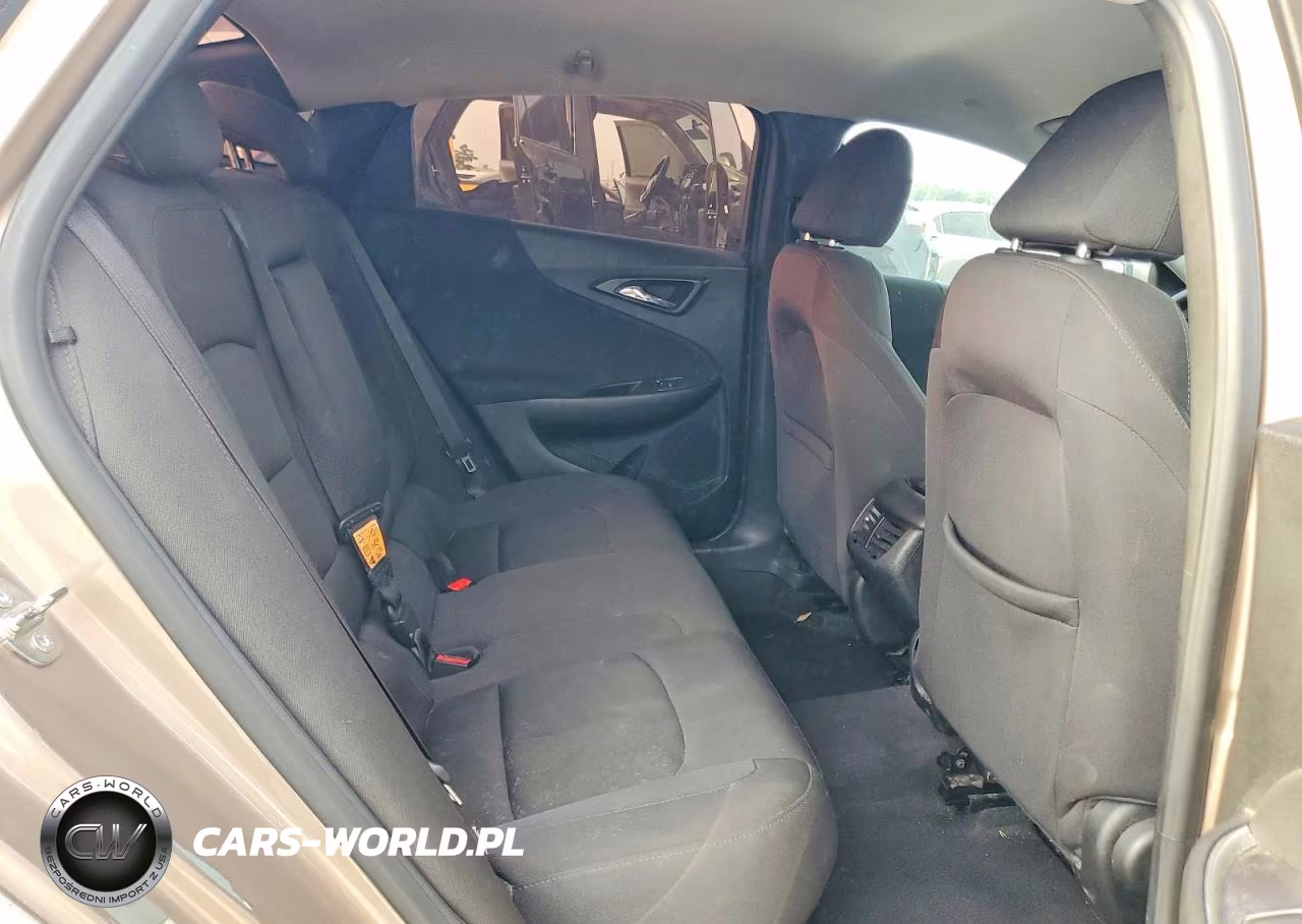2019 Chevrolet Malibu Lt VIN:1G1ZD5ST2KF110685 - 10