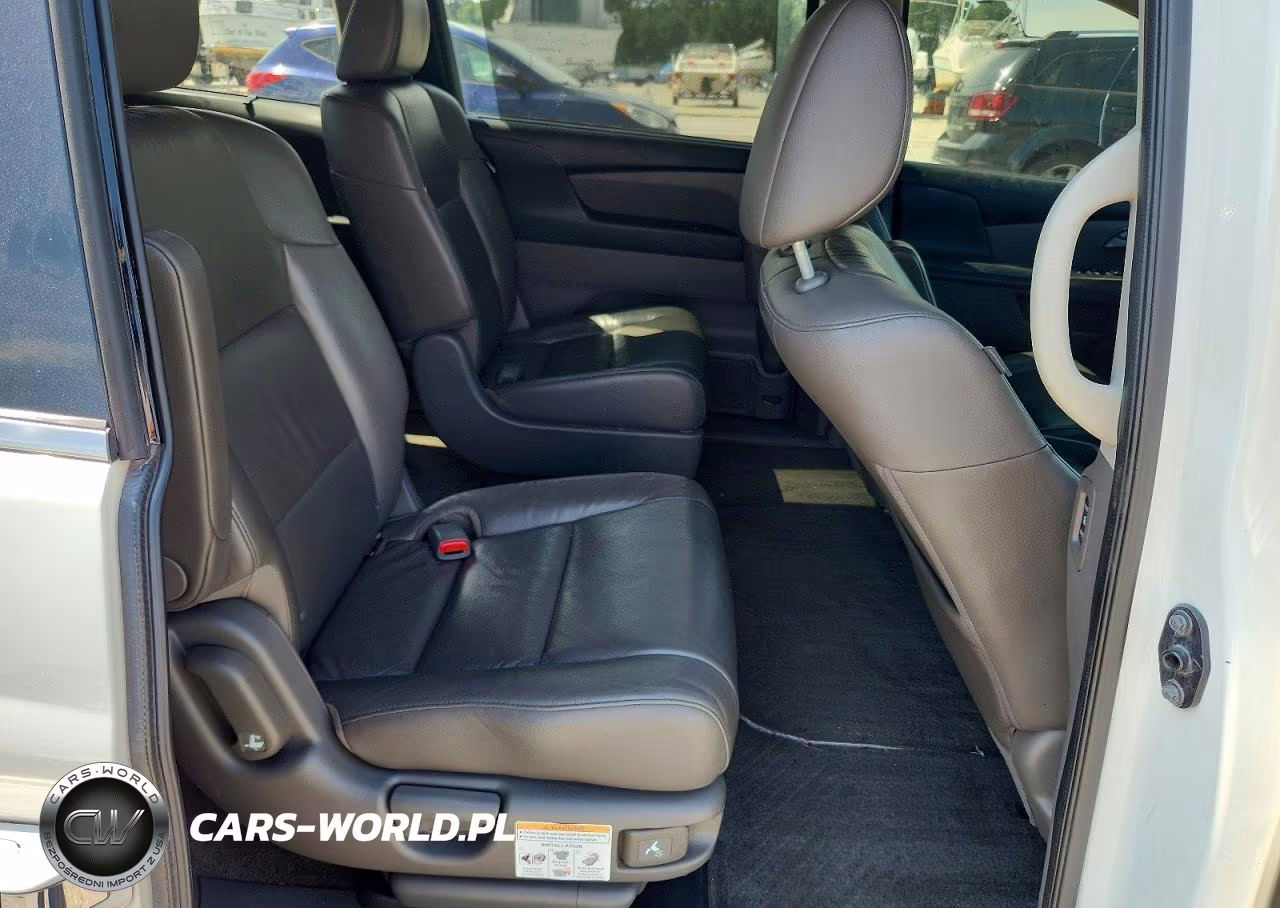 2012 Honda Odyssey Touring VIN:5FNRL5H93CB067969 - 11