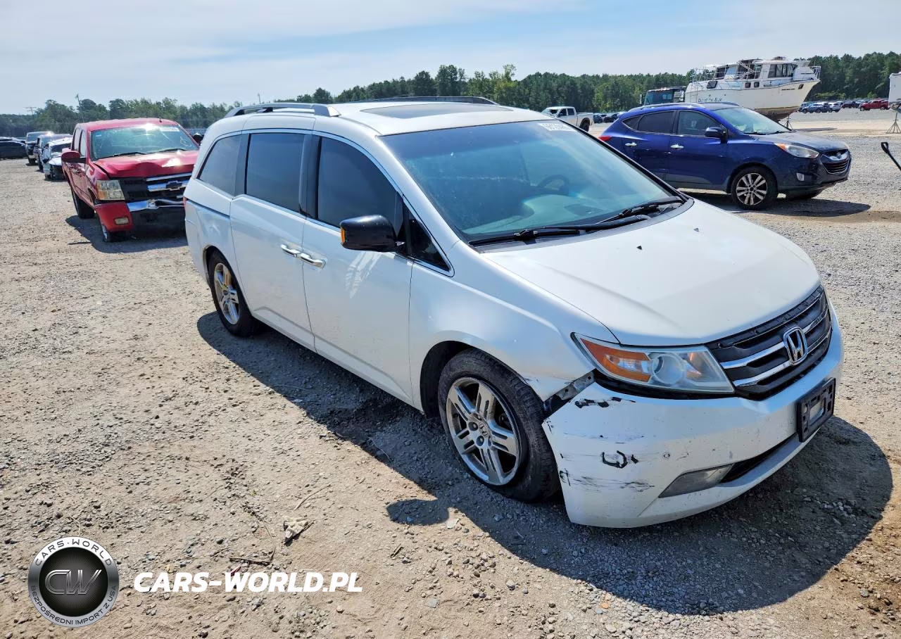 2012 Honda Odyssey Touring VIN:5FNRL5H93CB067969 - 4