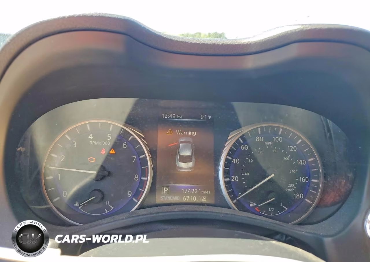 2014 Infiniti Q50 Premium VIN:JN1BV7AP5EM681483 - 9