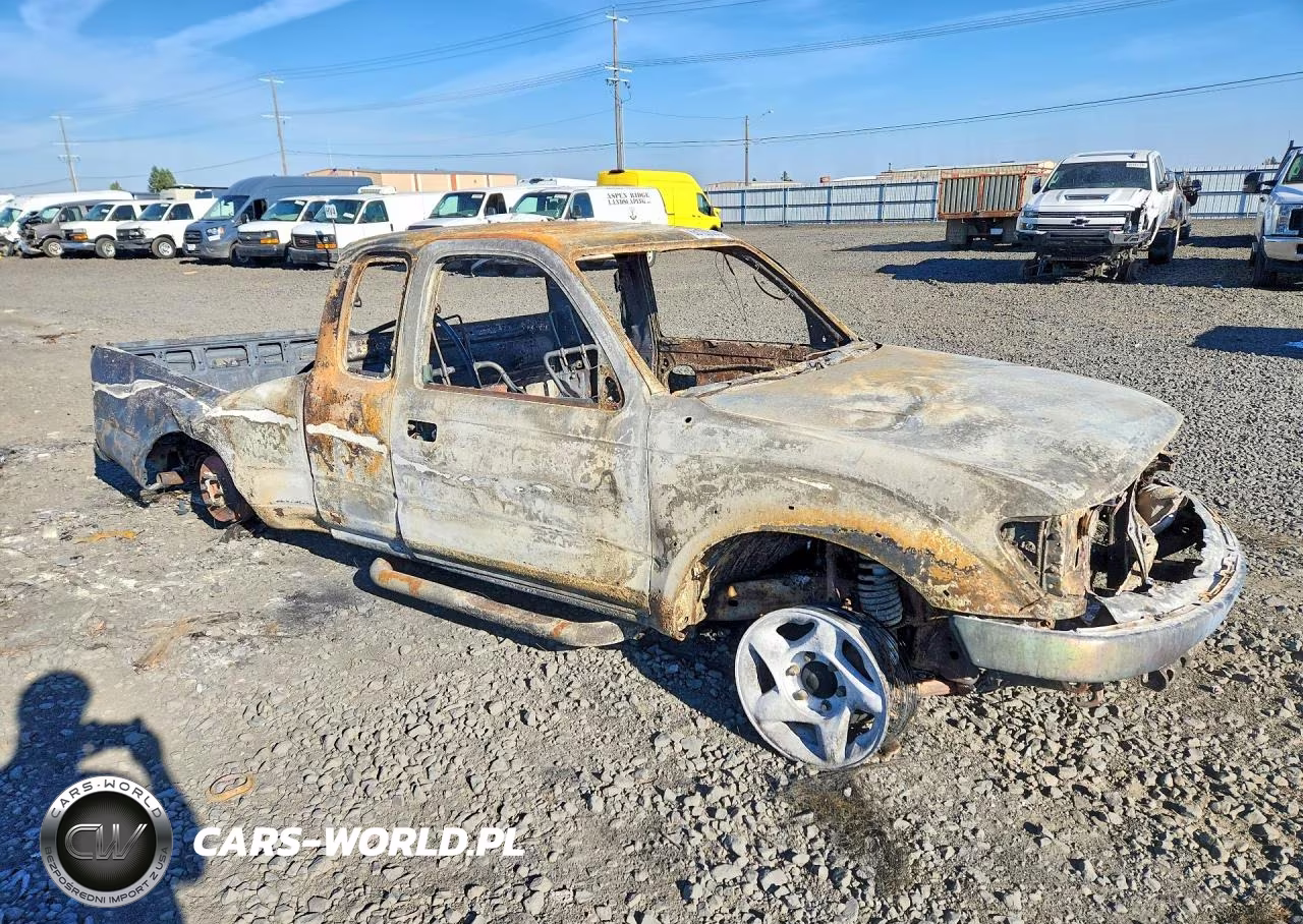 2004 Toyota Tacoma Base VIN:5TEWM72NX4Z407118 - 4