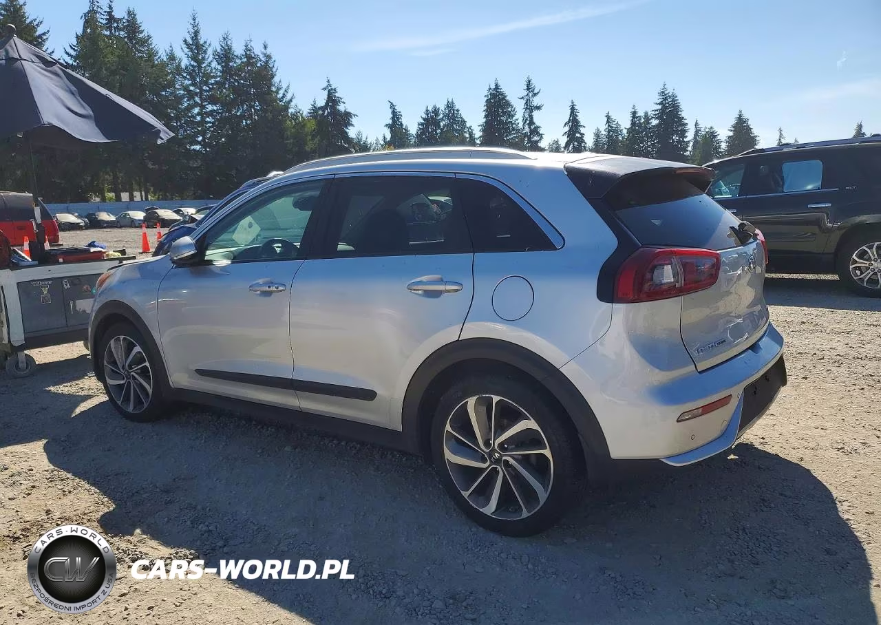 2018 Kia Niro Touring VIN:KNDCE3LC3J5170508 - 2