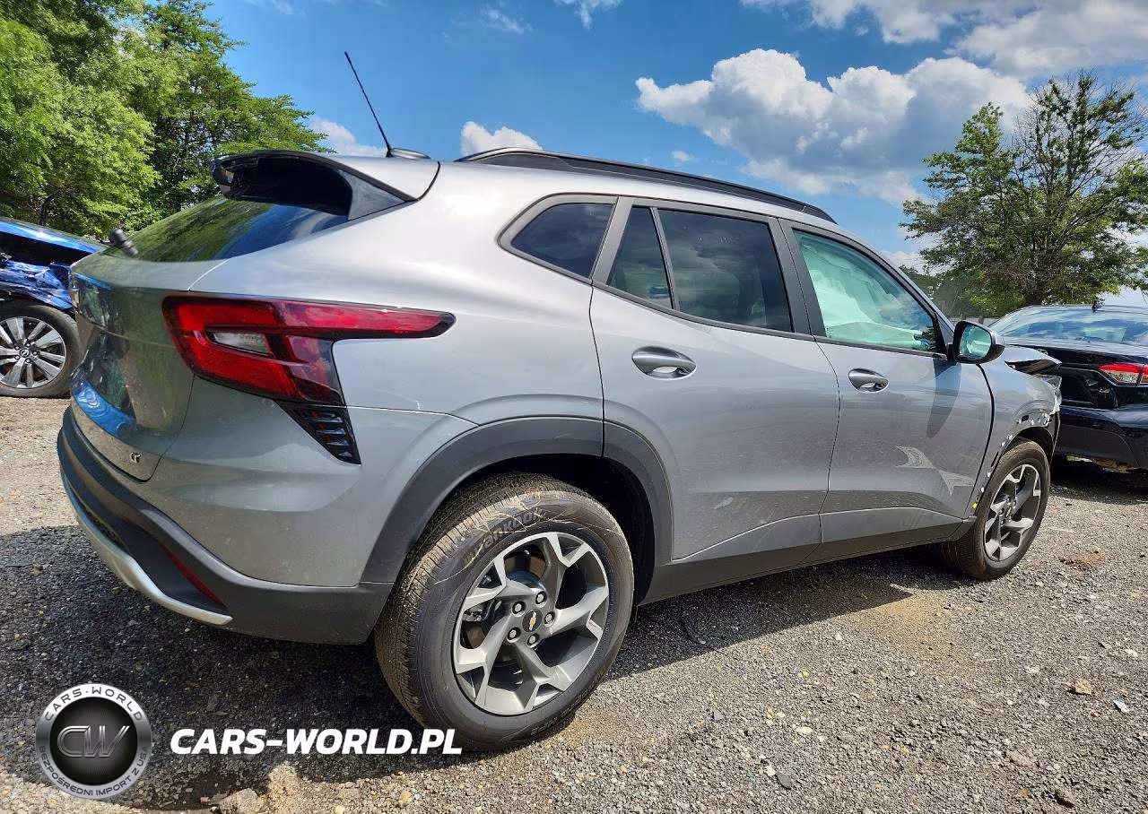 2026 Chevrolet Trax 1Lt VIN:KL77LHEP0TC113702 - 3
