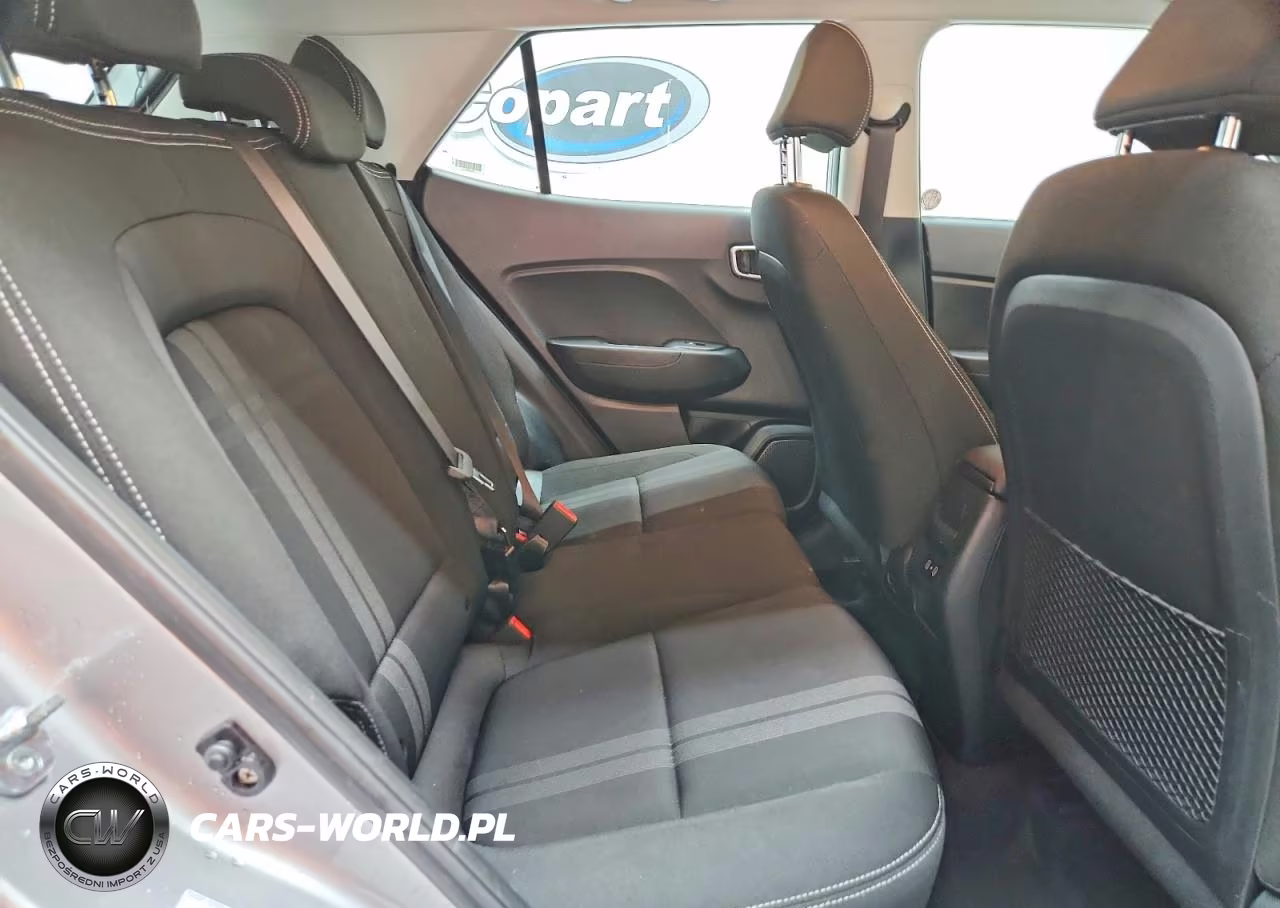 2025 Hyundai Venue Sel VIN:KMHRC8A32SU372341 - 11