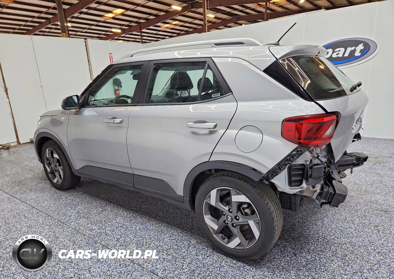 2025 Hyundai Venue Sel VIN:KMHRC8A32SU372341 - 2