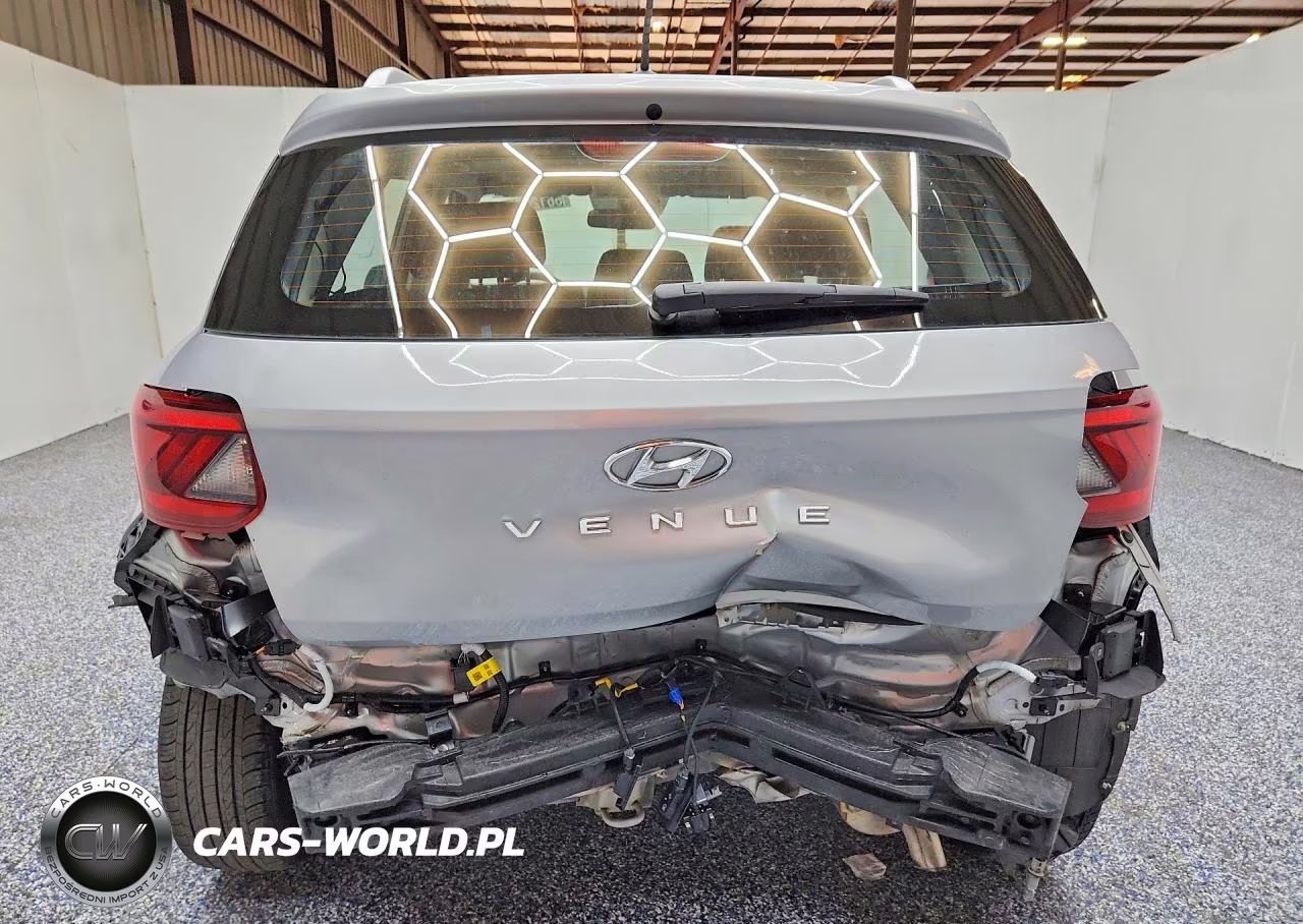 2025 Hyundai Venue Sel VIN:KMHRC8A32SU372341 - 6