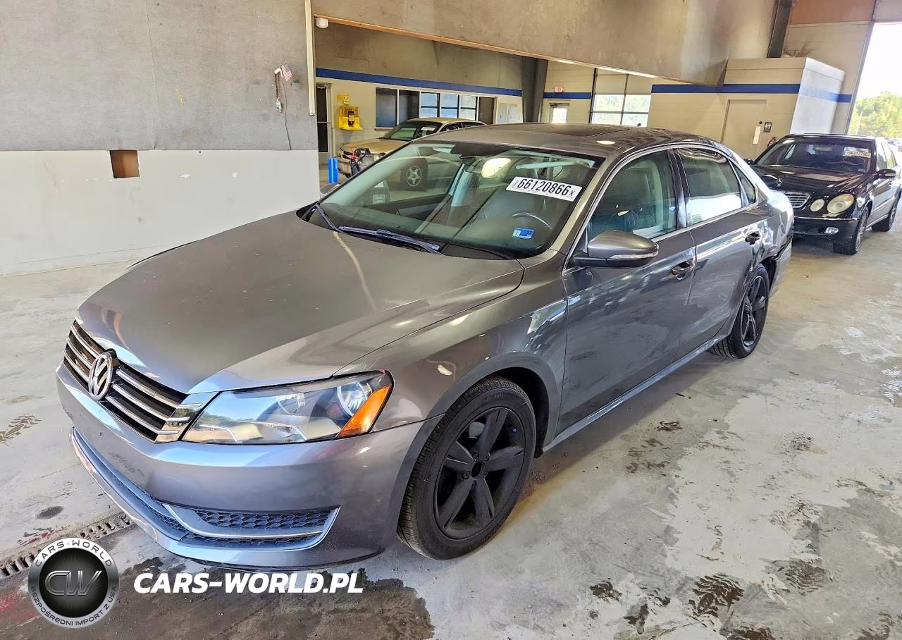 2012 Volkswagen Passat Se VIN:1VWBP7A33CC091013 - 1