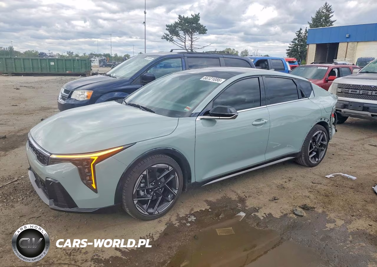 2026 Kia K4 Gt Line VIN:3KPFW4DE7TE279058 - 1