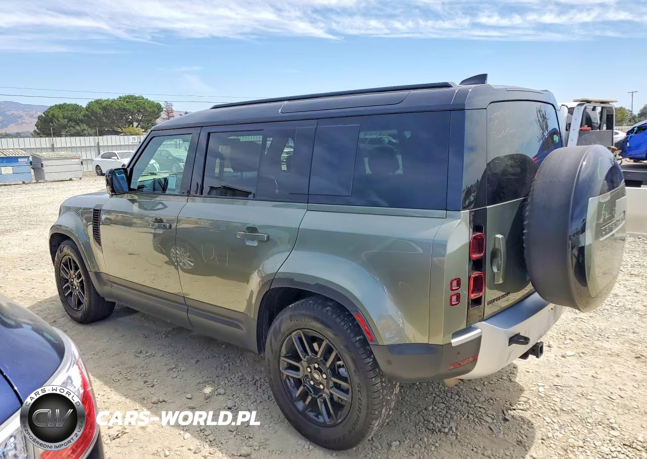 2025 Land Rover Defender 110 S VIN:SALEJ7EX9S2356982 - 2