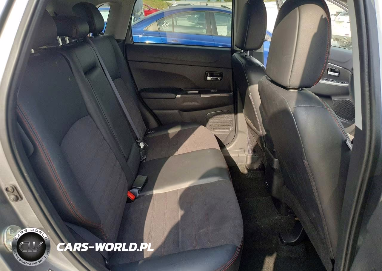 2023 Mitsubishi Outlander Sport S-Se VIN:JA4ARUAUXPU014827 - 11