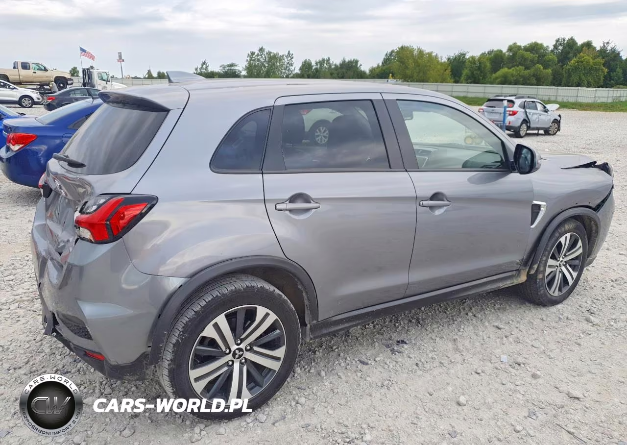 2023 Mitsubishi Outlander Sport S-Se VIN:JA4ARUAUXPU014827 - 3