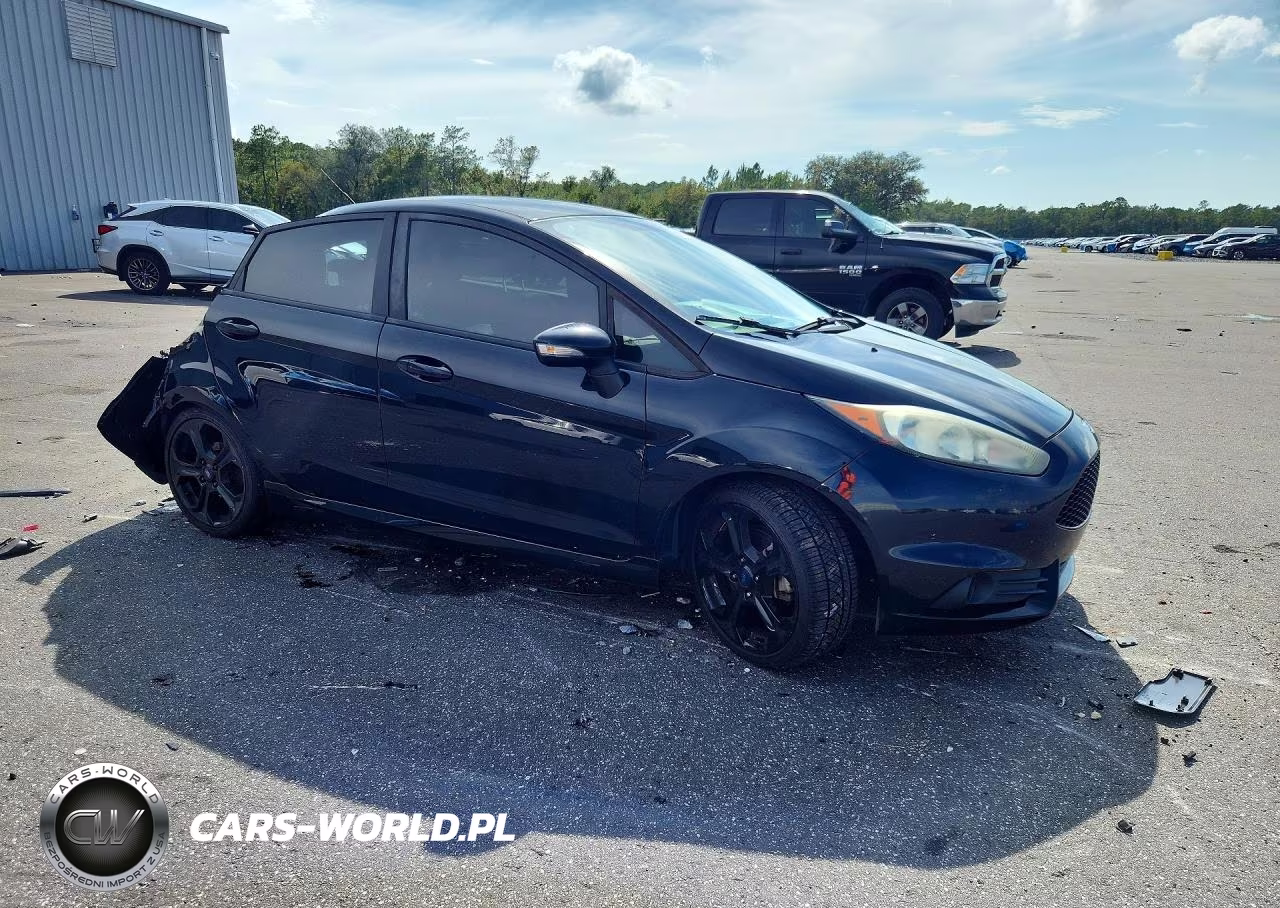 2017 Ford Fiesta St VIN:3FADP4GX1HM112621 - 4