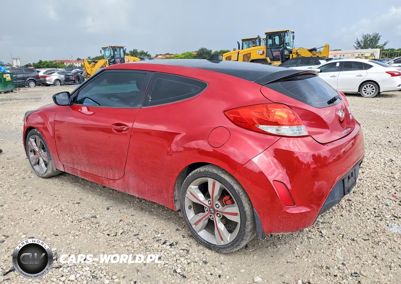 2013 Hyundai Veloster Base VIN:KMHTC6AD2DU170329 - 2