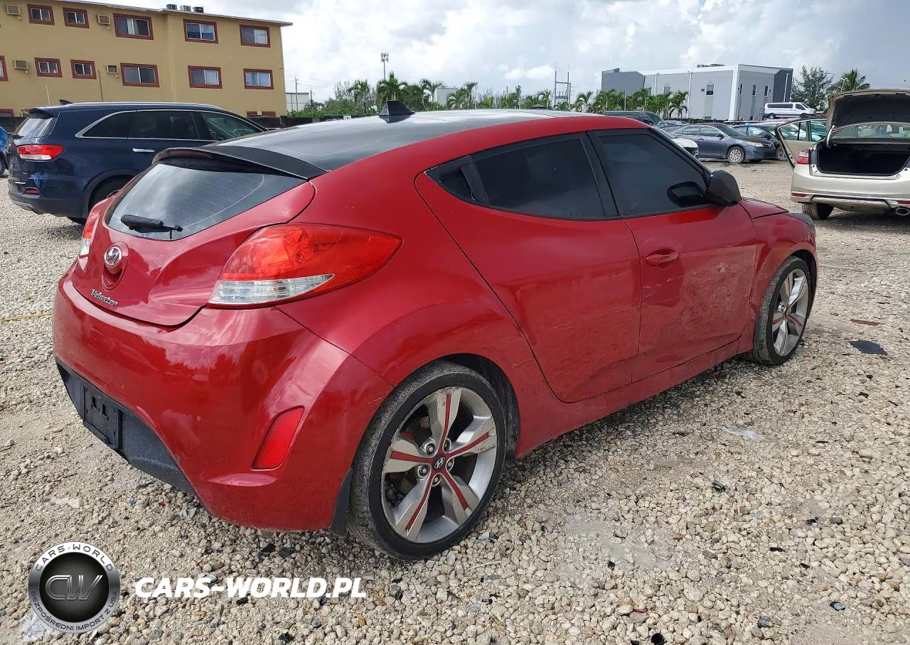 2013 Hyundai Veloster Base VIN:KMHTC6AD2DU170329 - 3