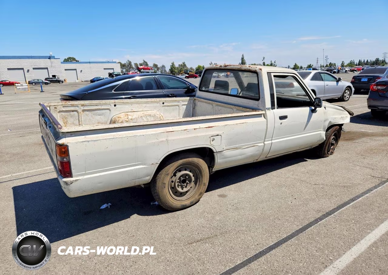 1988 Toyota Pickup 1-2 Ton Rn55 VIN:JT4RN55A7J0269900 - 3