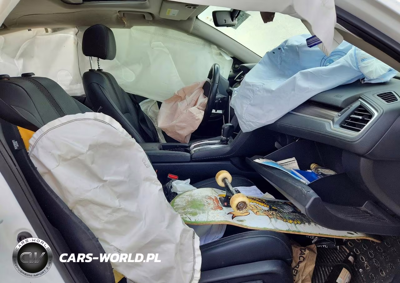 2019 Honda Civic Touring VIN:JHMFC1F94KX004431 - 7