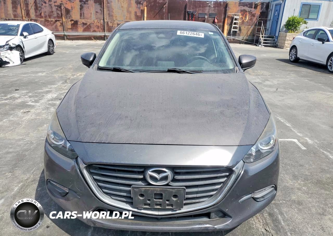 2018 Mazda 3 Touring VIN:3MZBN1L32JM176484 - 5