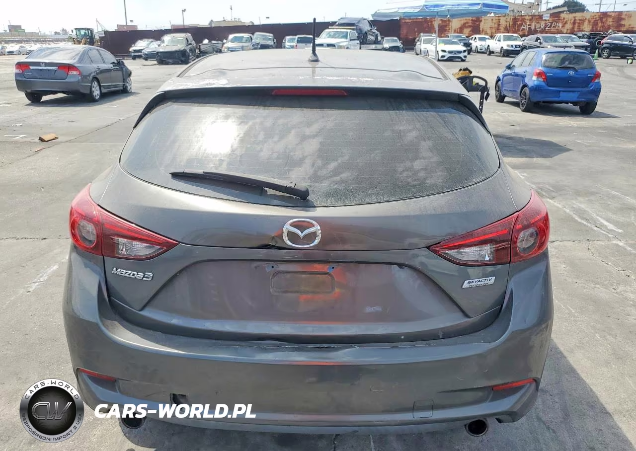 2018 Mazda 3 Touring VIN:3MZBN1L32JM176484 - 6