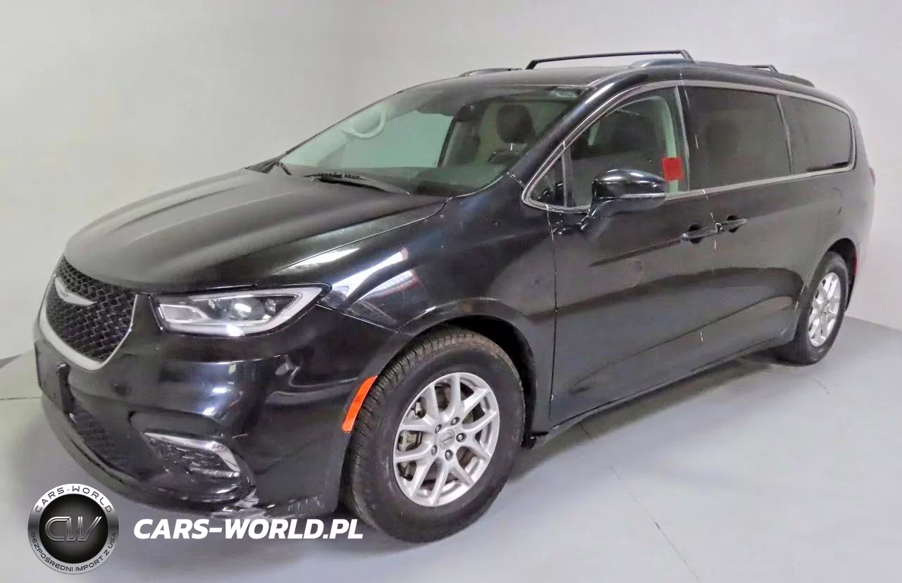 2022 Chrysler Pacifica Touring L VIN:2C4RC1BG8NR179335 - 2