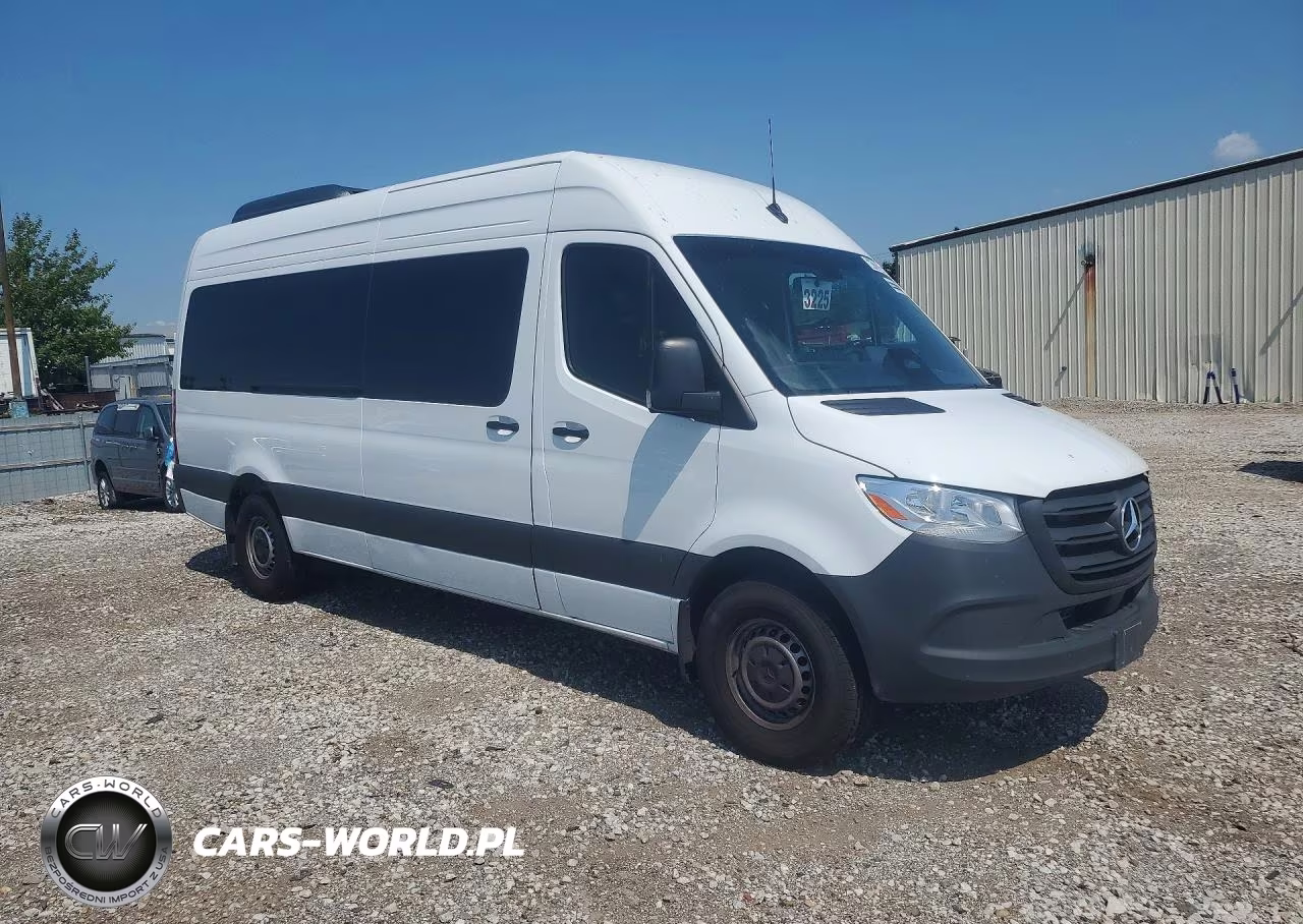 2026 Mercedes-Benz Sprinter 2500 VIN:W1Z4KGHY4TT608211 - 4