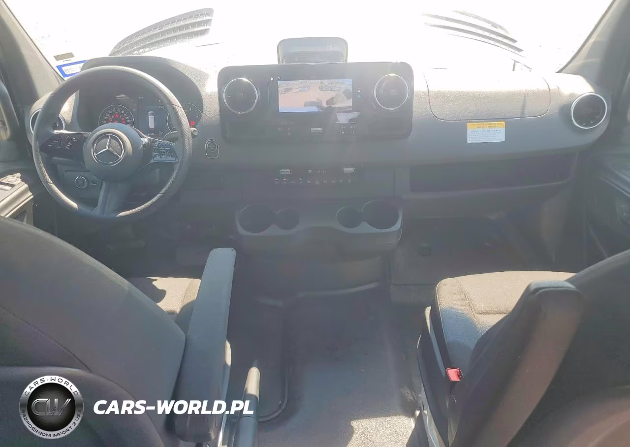 2026 Mercedes-Benz Sprinter 2500 VIN:W1Z4KGHY4TT608211 - 8