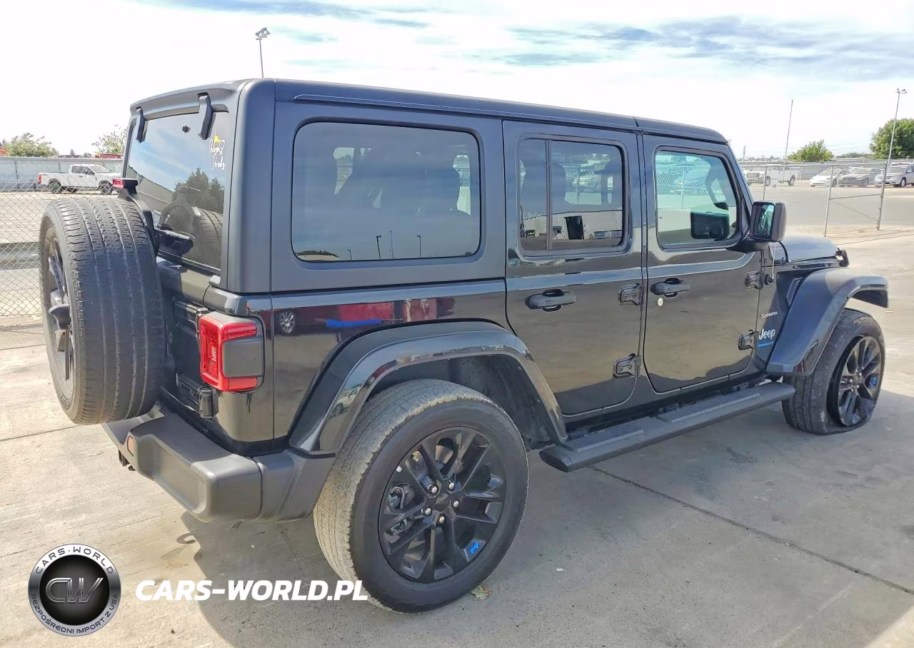 2023 Jeep Wrangler Sahara 4Xe VIN:1C4JJXP64PW648517 - 3