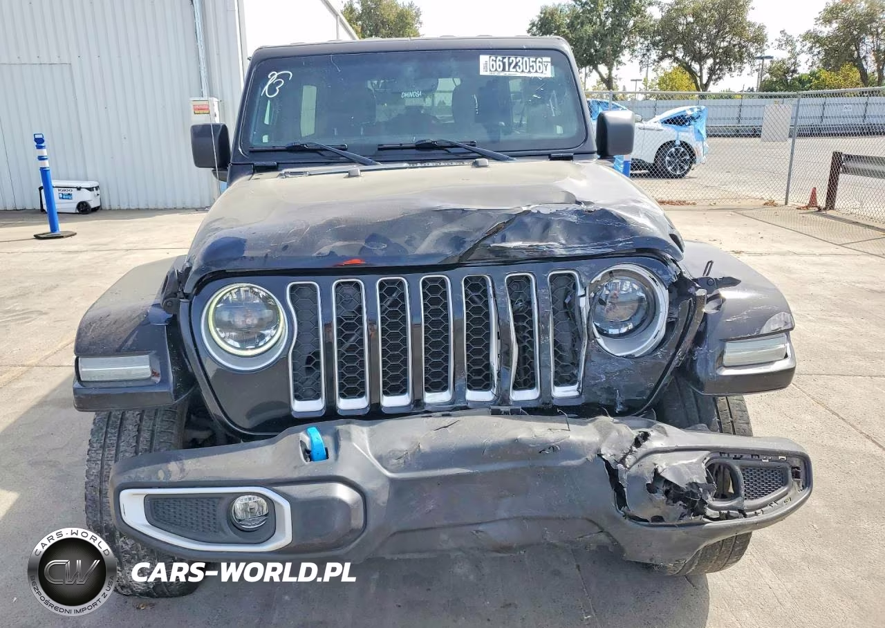 2023 Jeep Wrangler Sahara 4Xe VIN:1C4JJXP64PW648517 - 5