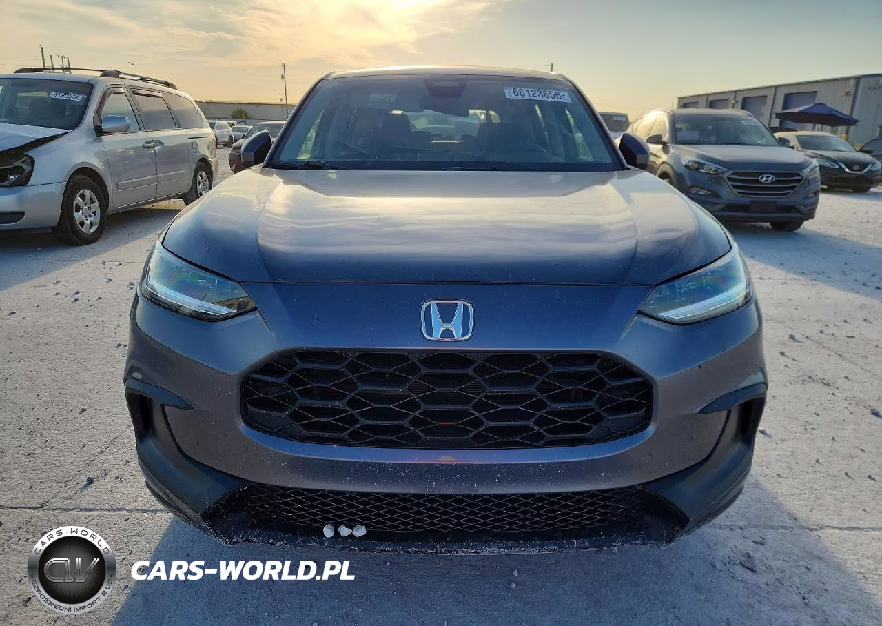 2024 Honda Hr-V Lx VIN:3CZRZ1H39RM732813 - 5