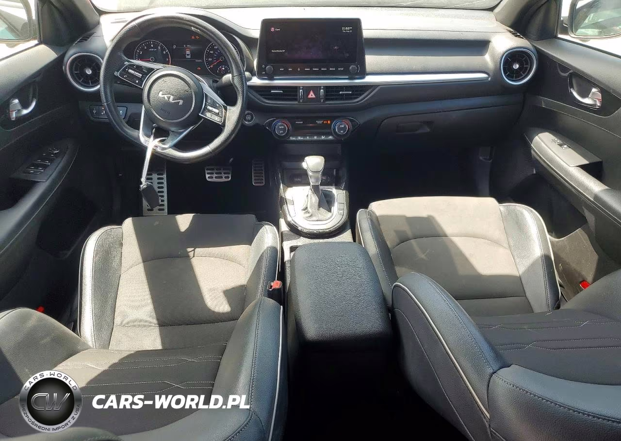 2022 Kia Forte Gt Line VIN:3KPF54AD7NE438338 - 8