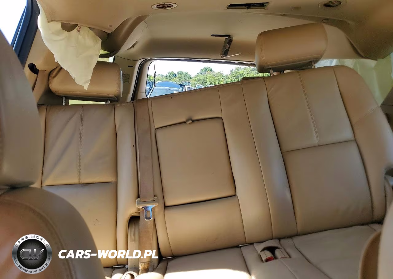2008 Chevrolet Suburban K1500 Ls VIN:3GNFK16368G232015 - 10