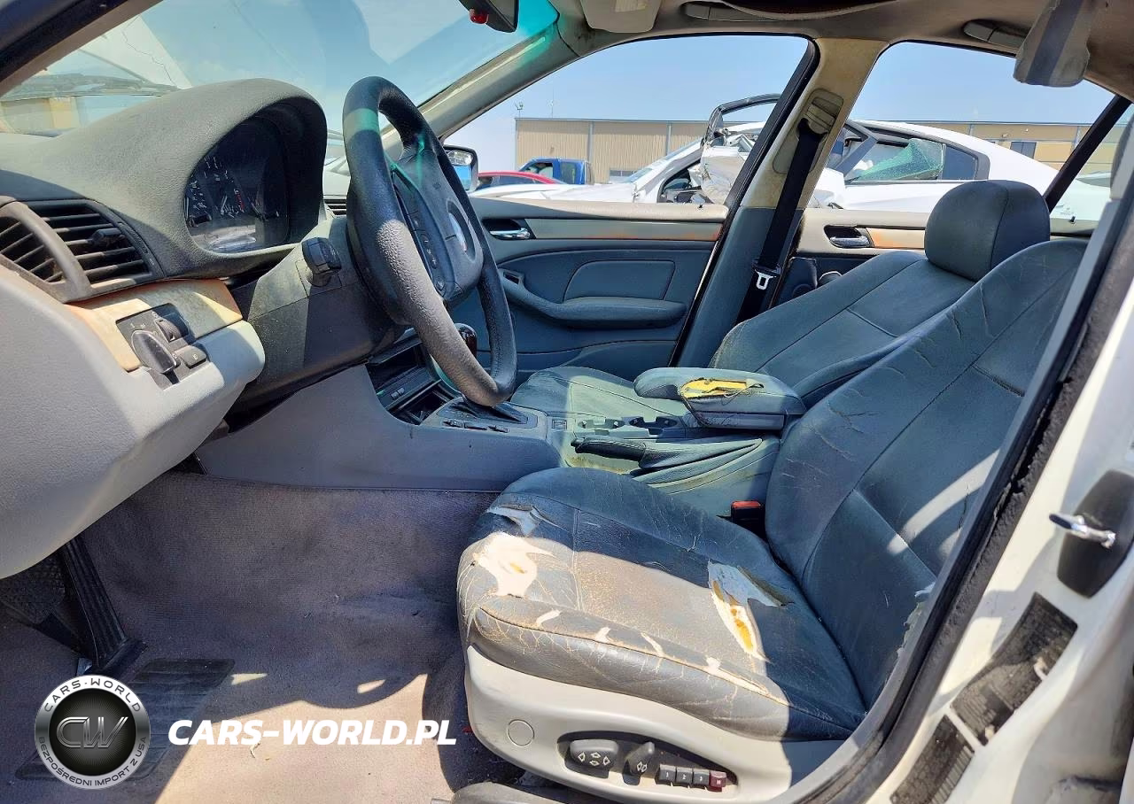 2002 BMW 325 Xi VIN:WBAEU33472PF64085 - 7