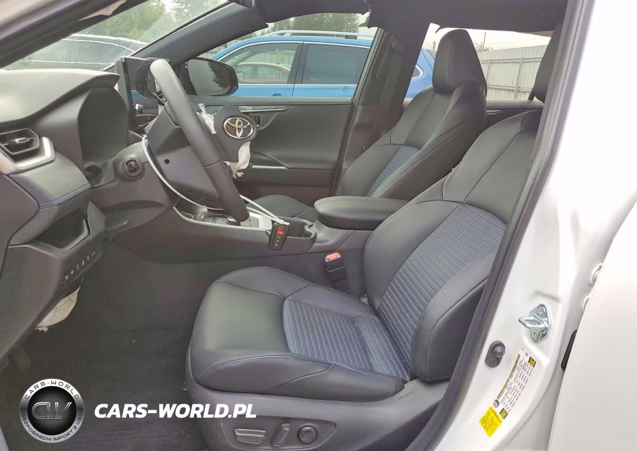 2025 Toyota Rav4 Xse VIN:2T3E6RFV9SW084944 - 7