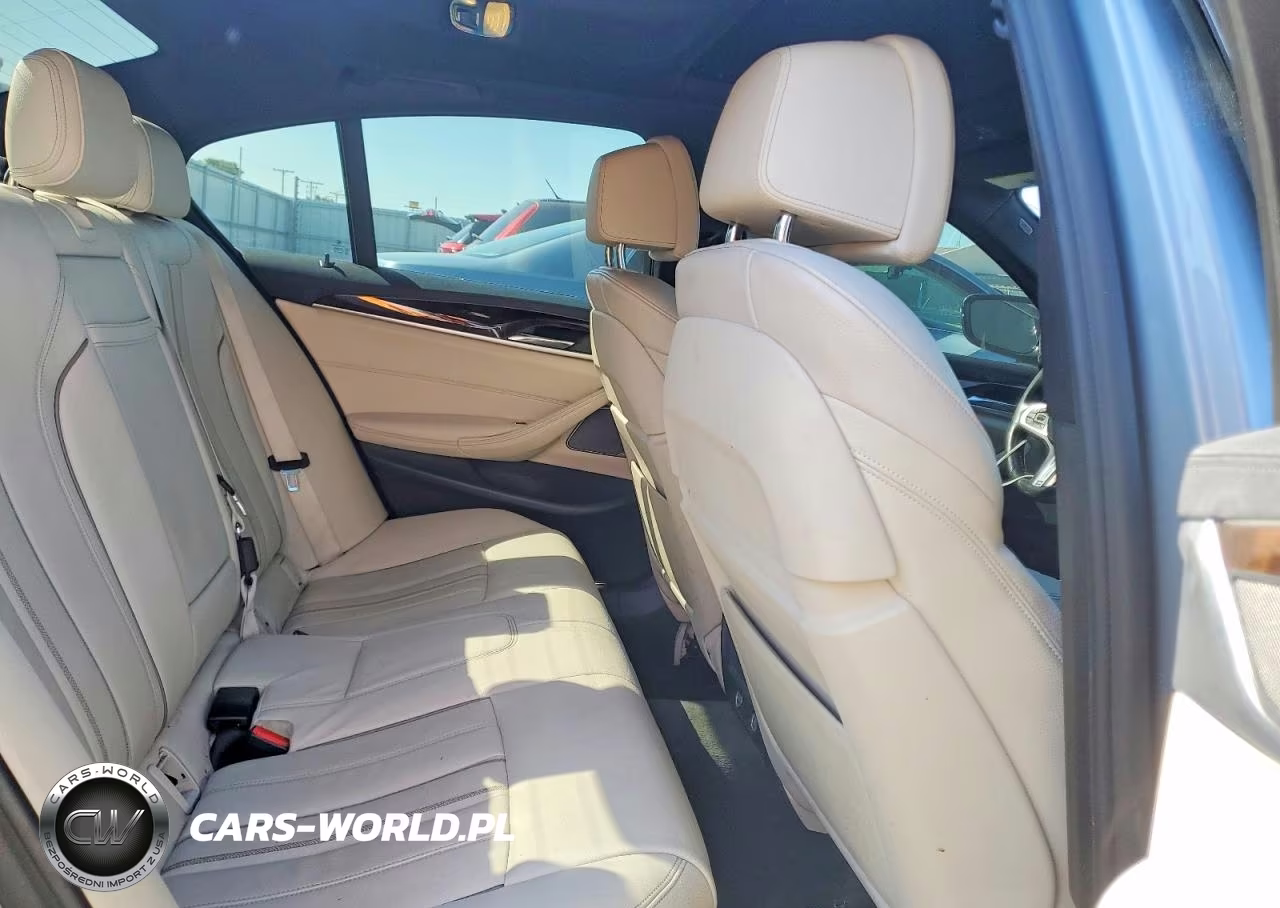 2018 BMW M550Xi VIN:WBAJB9C5XJB035853 - 10