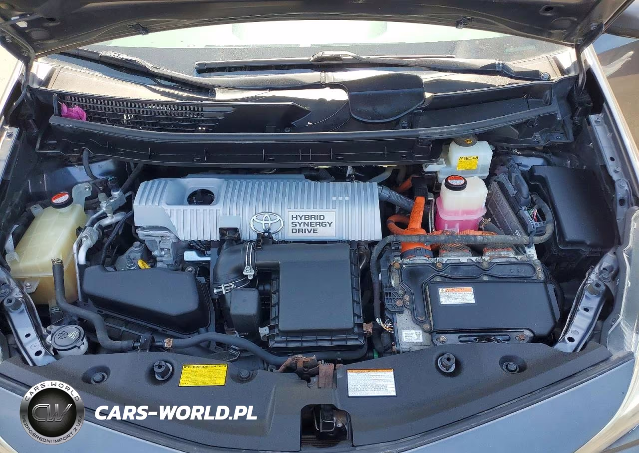 2015 Toyota Prius V Three VIN:JTDZN3EUXFJ031698 - 11