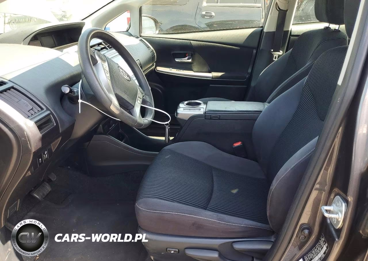 2015 Toyota Prius V Three VIN:JTDZN3EUXFJ031698 - 7