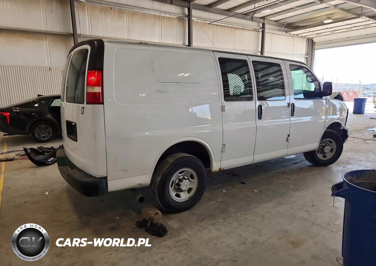 2013 Chevrolet Express G3500 VIN:1GCZGTCG7D1137837 - 3