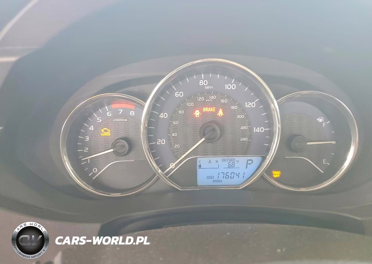 2015 Toyota Corolla Le Plus VIN:5YFBURHE4FP188067 - 9