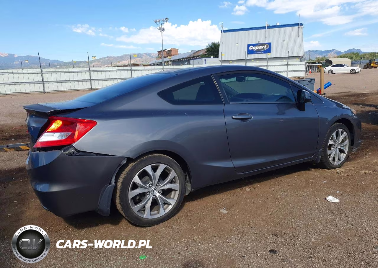 2012 Honda Civic Lx VIN:2HGFG3B57CH547185 - 3