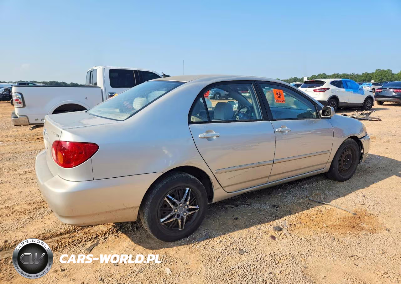 2004 Toyota Corolla Le VIN:1NXBR32E04Z234979 - 3