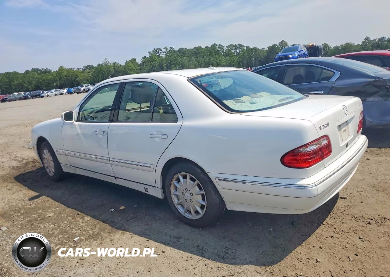 2000 Mercedes-Benz E 320 VIN:WDBJF65J3YB131364 - 2