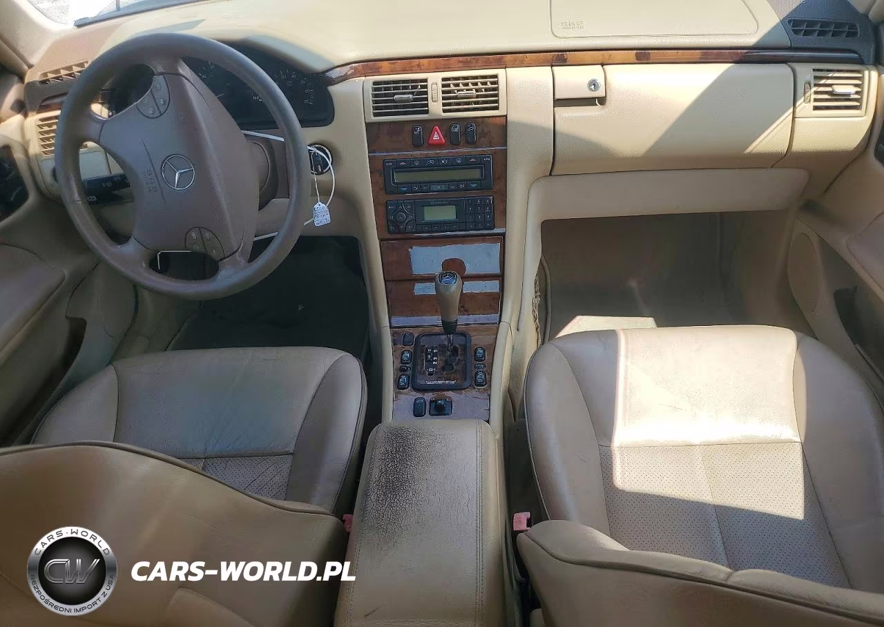 2000 Mercedes-Benz E 320 VIN:WDBJF65J3YB131364 - 8