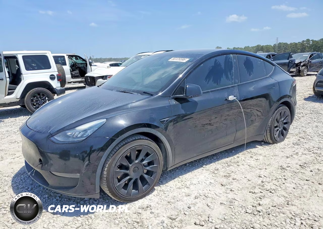 2021 Tesla Model Y – zdjęcie 1 z 12