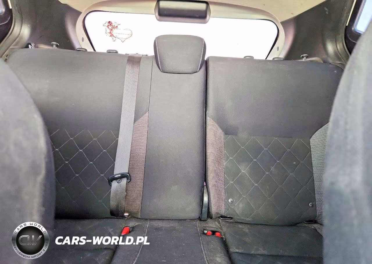 2018 Nissan Kicks S VIN:3N1CP5CU2JL523225 - 10